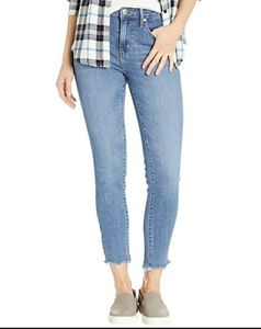 Levi's 721 High Rise Skinny Jeans